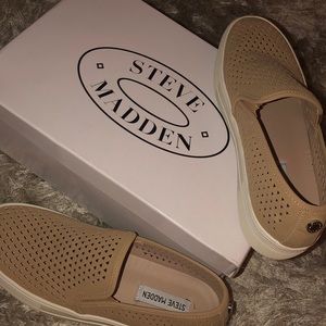 BRAND NEW - STEVE MADDEN SLIP ON SHOES